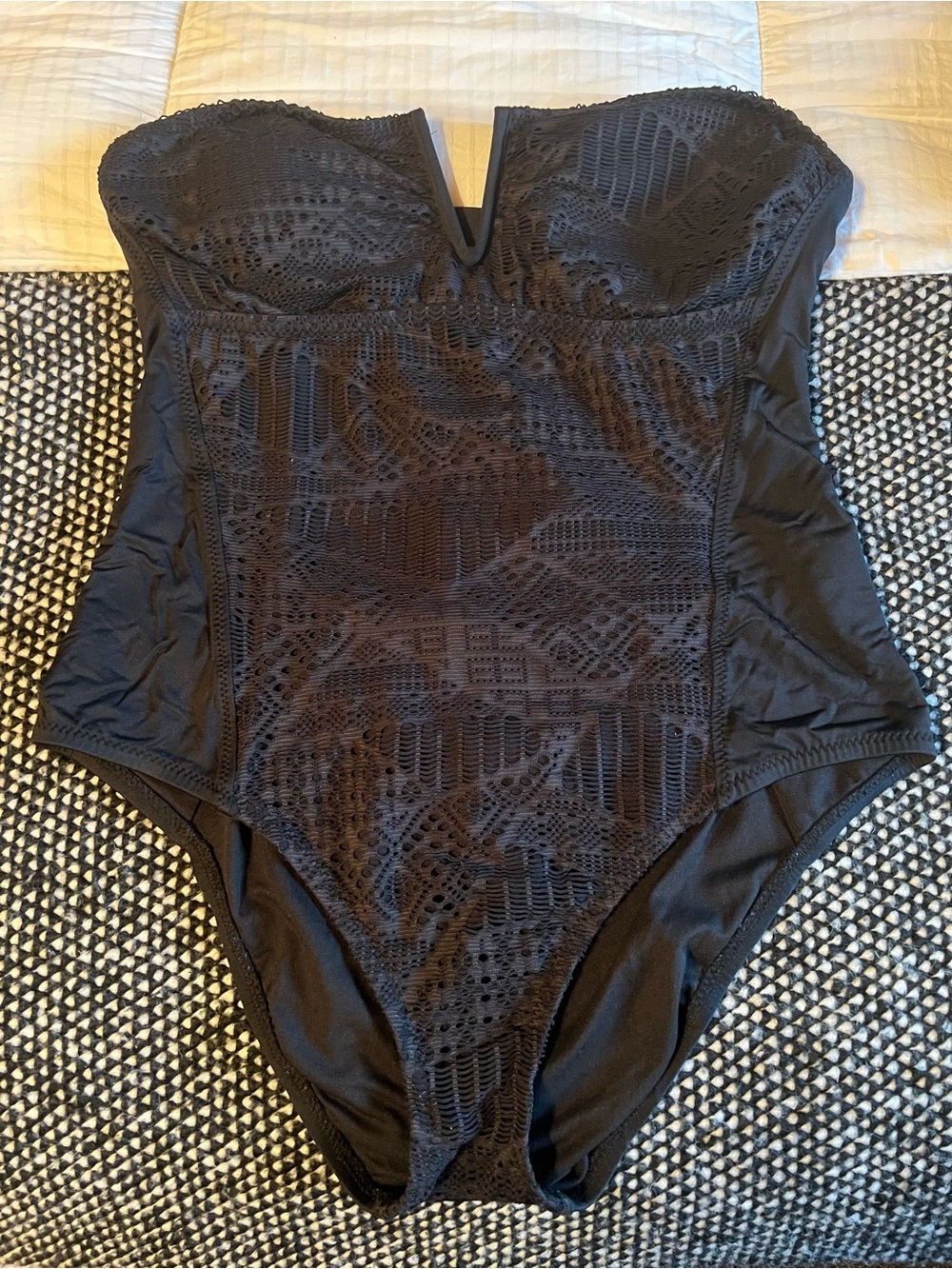 Wossino Black Strapless Lace One-Piece